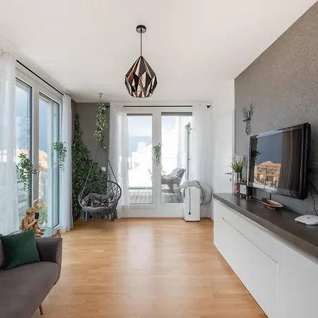 Apartment Mit Traumhafter Dachterrasse & Weitblick Vienna Esterno foto