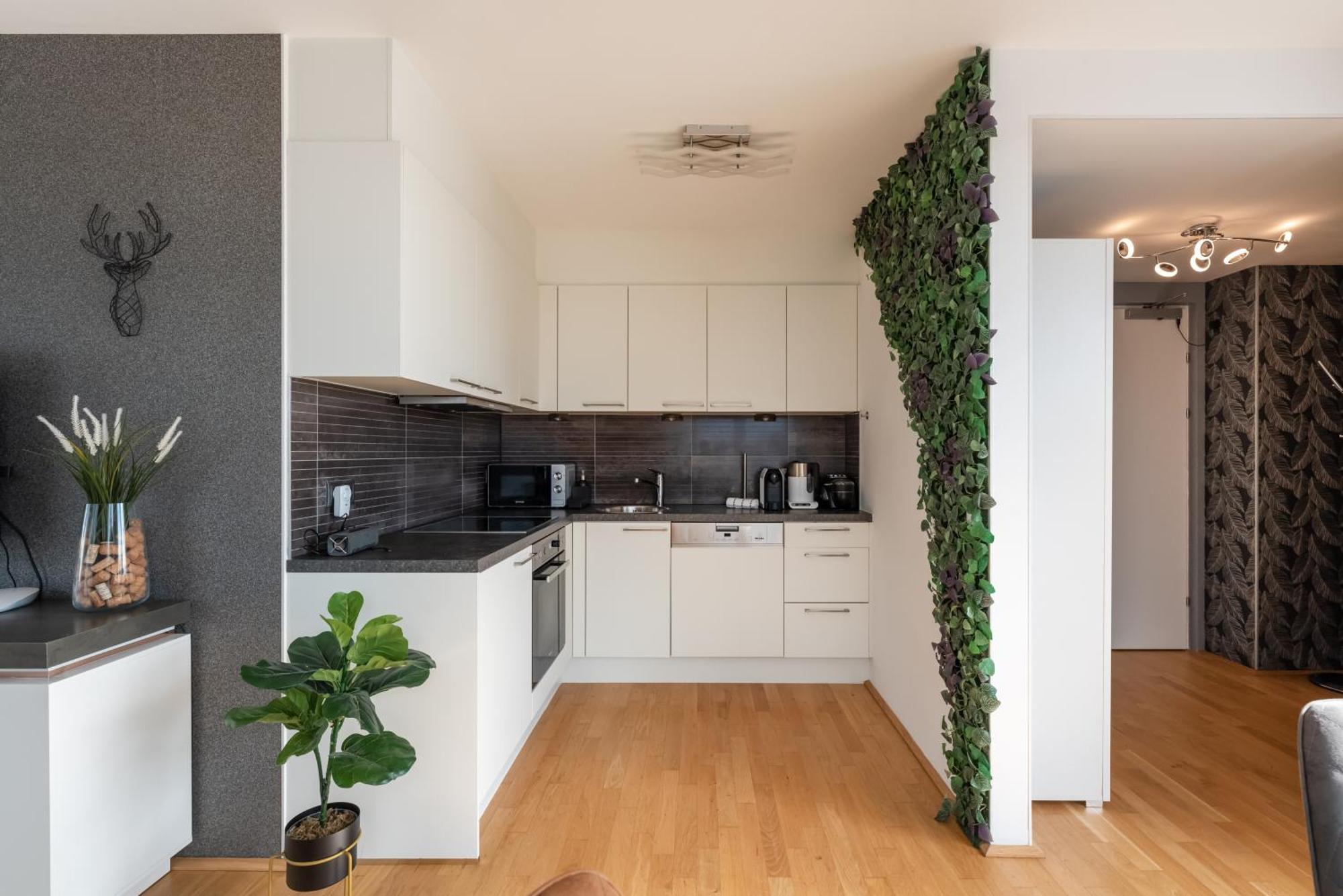 Appartement Mit Traumhafter Dachterrasse & Weitblick *