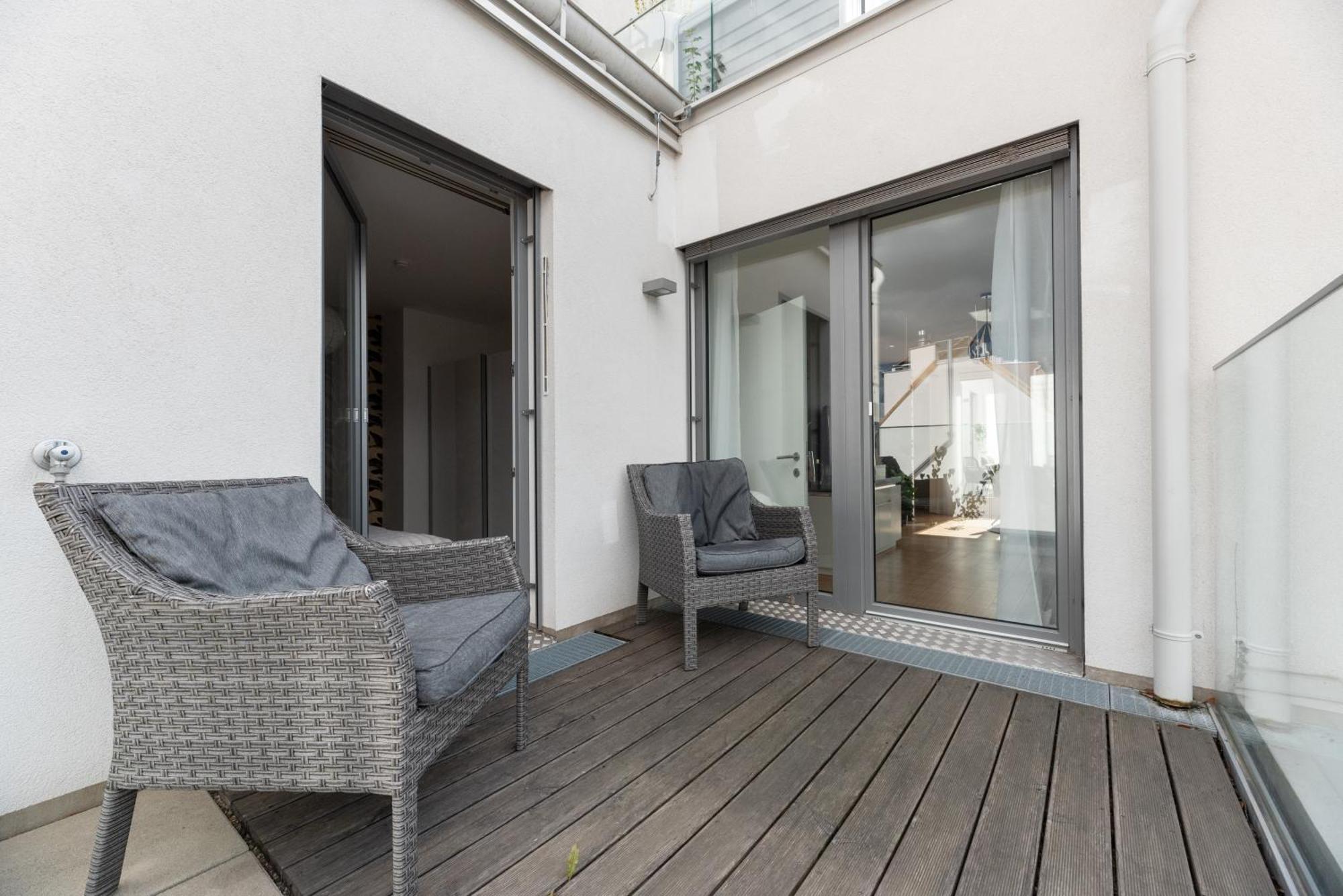 Mit Traumhafter Dachterrasse&weitblick *